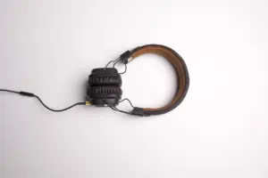 iem vs headphones